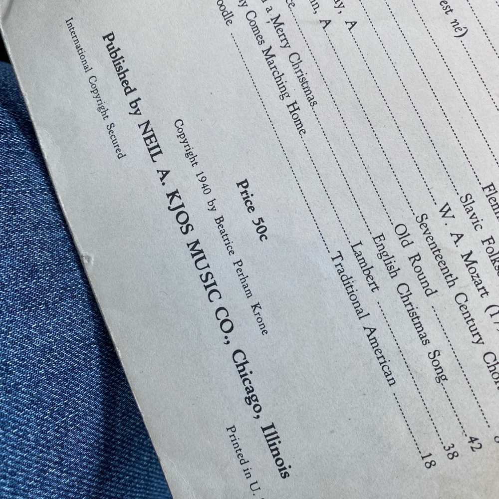 *4A SONGS TO SING WITH DESCANTS BY BEATRICE PERHAM KRONE 1940. - Picture 3 of 6